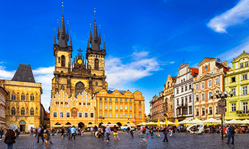 czech-republic-prague-market-square-astronomical-clok