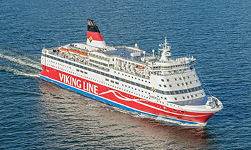 finland-viking-lines-boat-at-sea