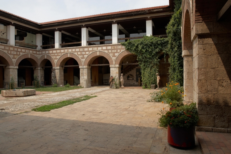     Alter Basar in Skopje  