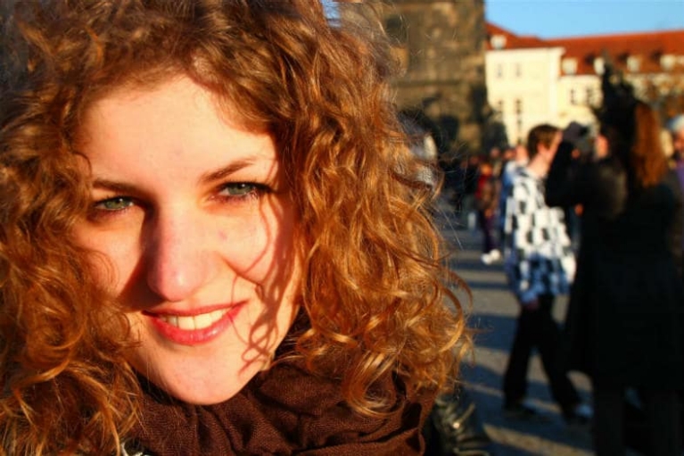 « Assurez-vous de découvrir le célèbre Pont Charles à l'aube, quand il est encore en beauté et tranquille ! »