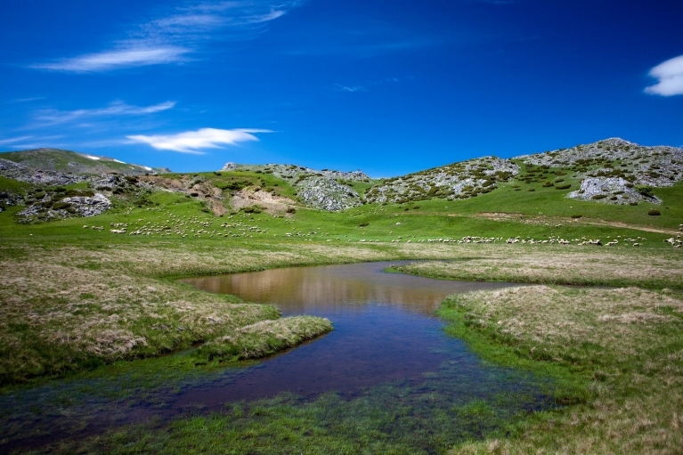 Lac glaciaire en Macédoine