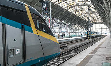 cd-train-in-prague-train-station-czech-rep-benefit