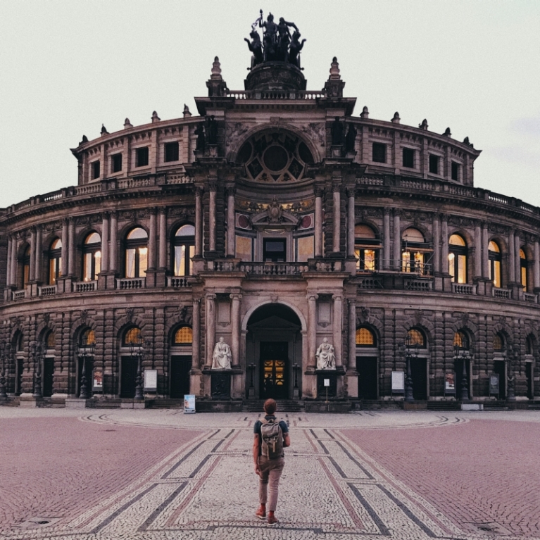 Teatro dell'opera Semperoper (di @thiswildtime)