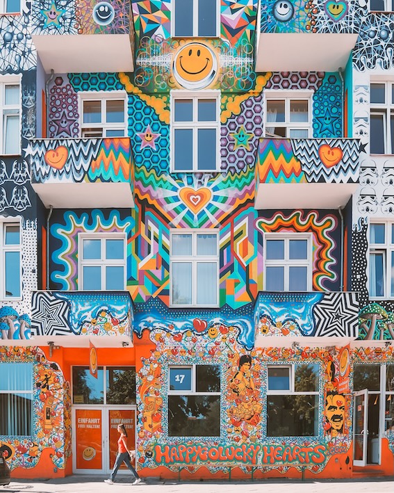 Street art on an appartment building in Berlin